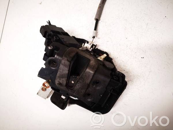 Ford Mondeo MK IV Zamek drzwi przednich 