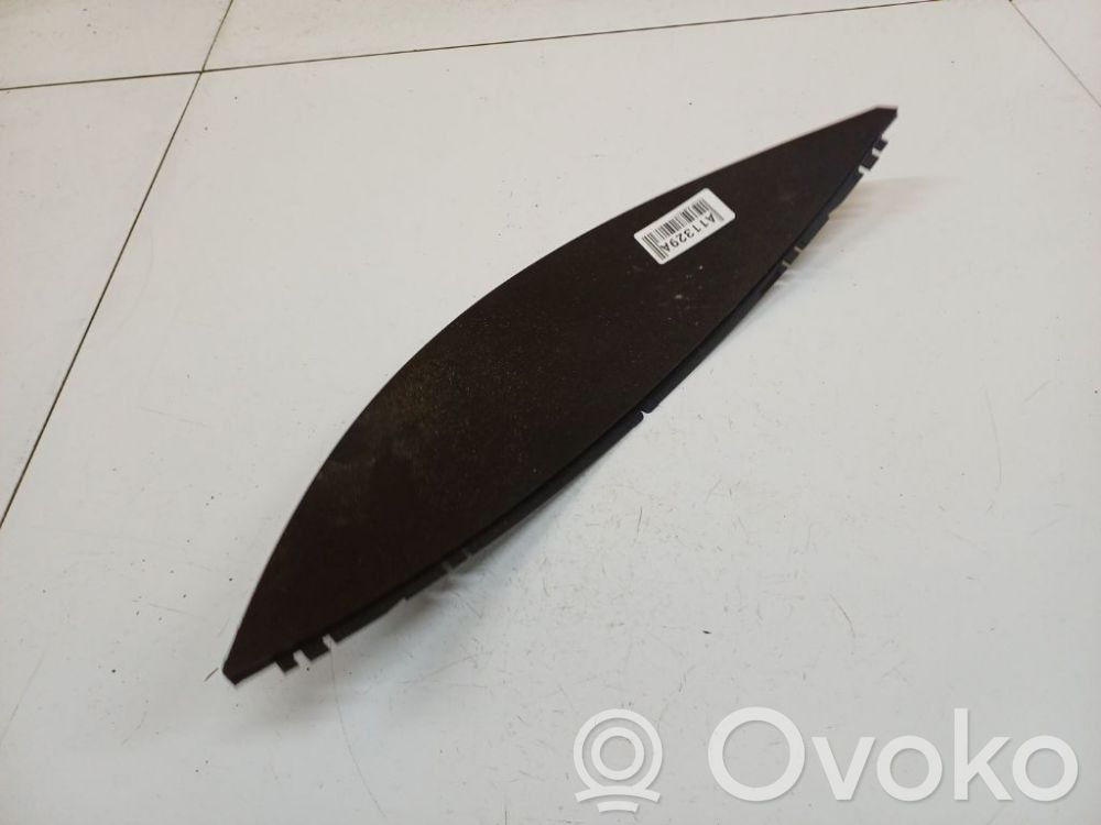 Volkswagen Touareg I Cornice cruscotto 