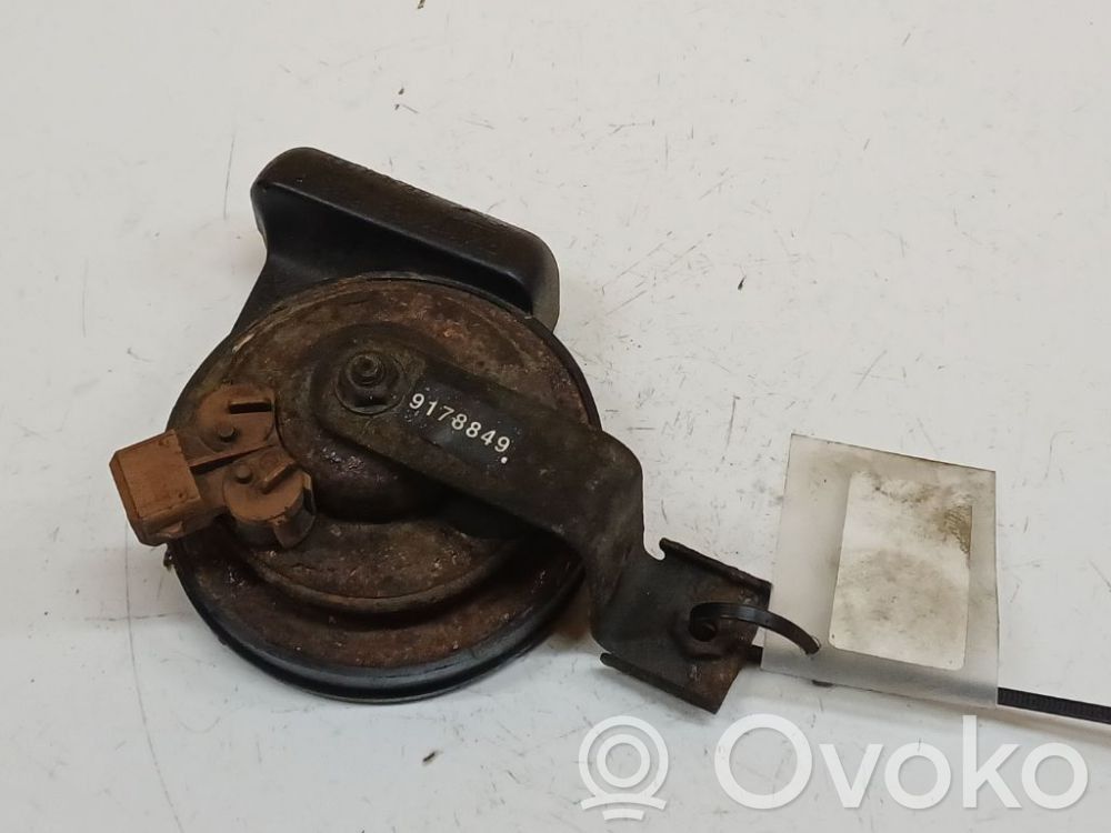 Volvo S60 Horn signal 