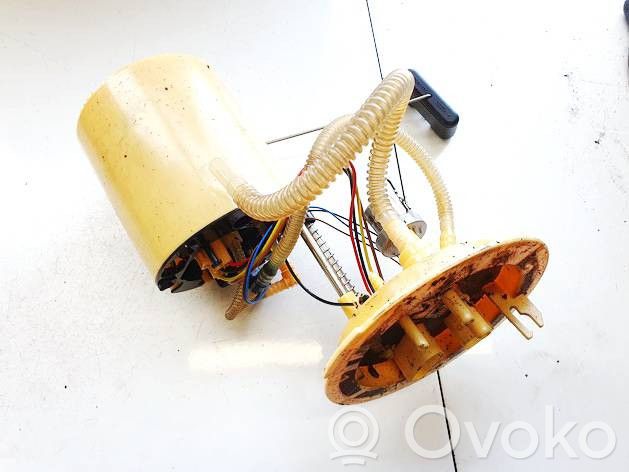 Audi A5 8T 8F Kraftstoffpumpe im Tank 