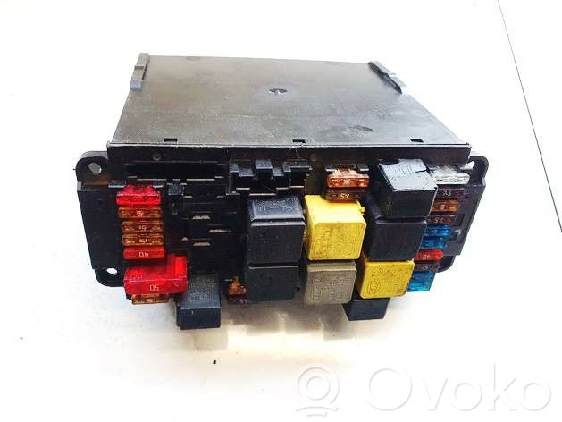 Mercedes-Benz C W203 Set scatola dei fusibili