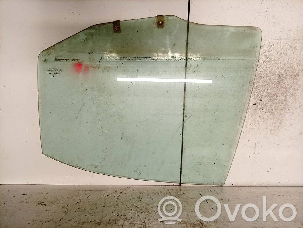 Mitsubishi Carisma Luna de la puerta trasera