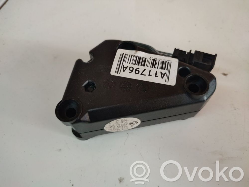 Volkswagen Golf V Amplificatore