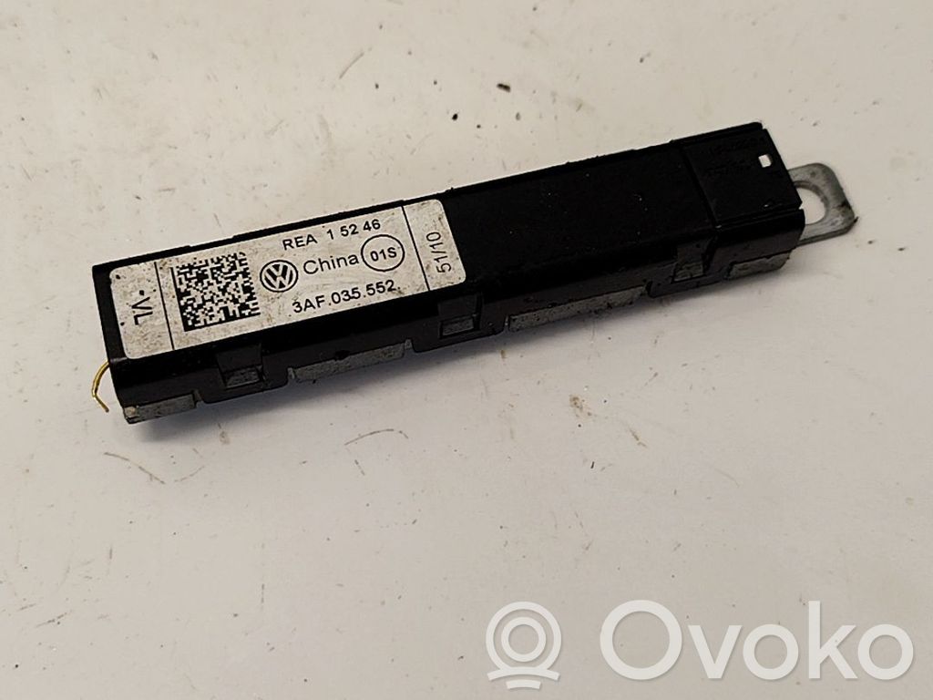 Volkswagen PASSAT B7 Antennin ohjainlaite