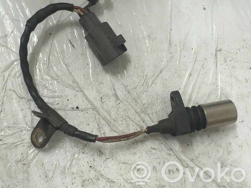 Toyota Yaris Czujnik położenia wału korbowego 