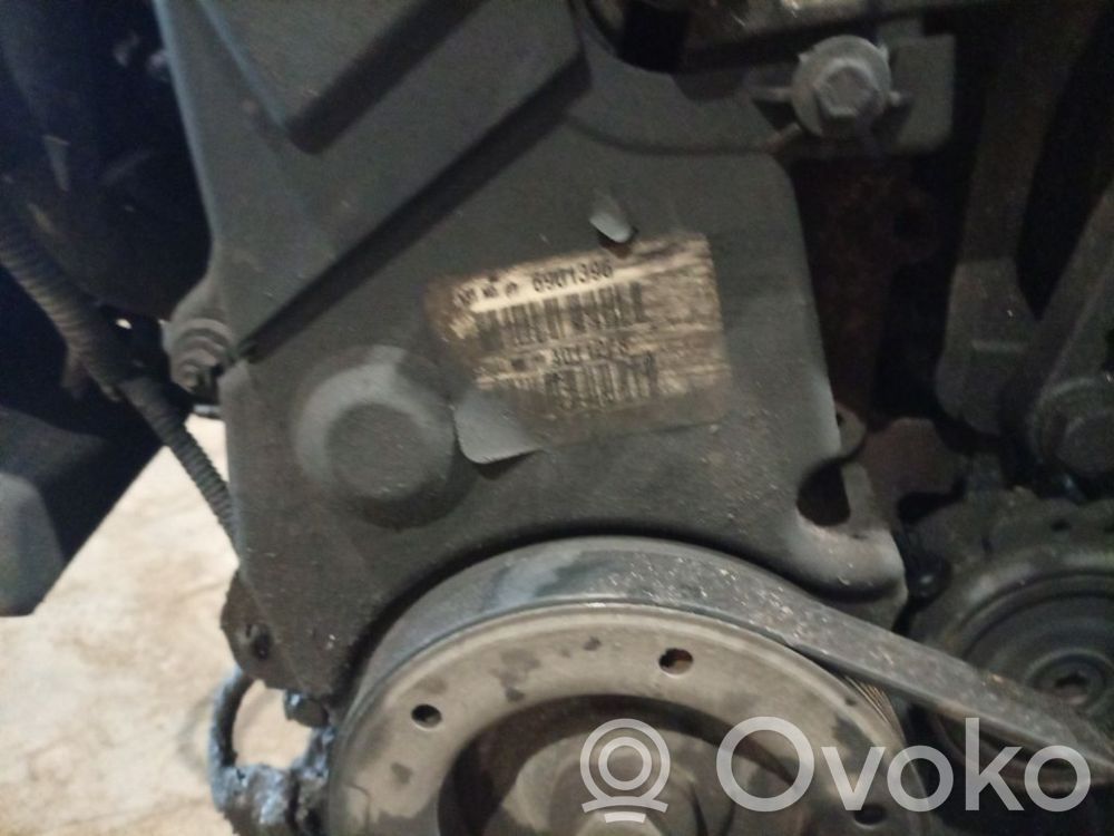 Volvo S40 Osłona paska / łańcucha rozrządu