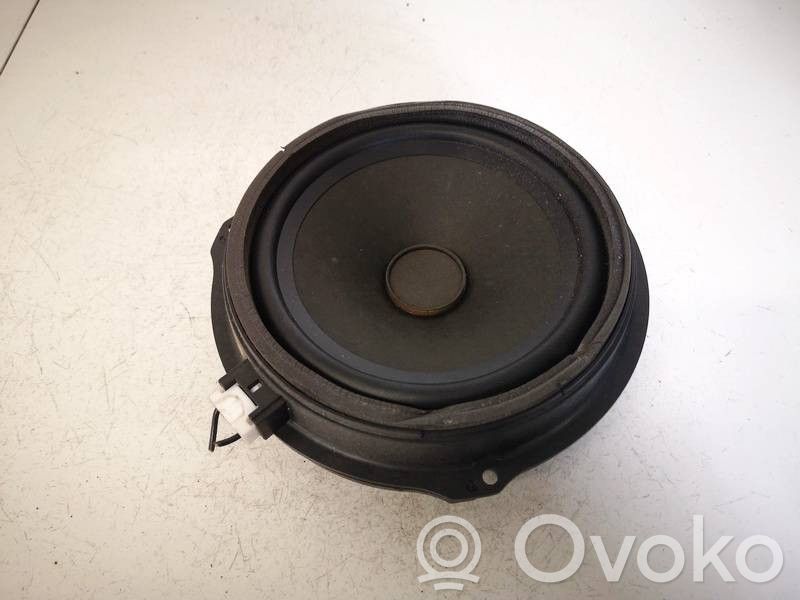 Jaguar XF Altavoz de la puerta delantera