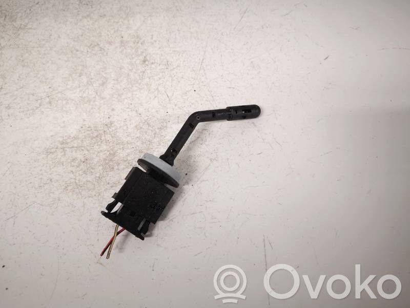 Volkswagen PASSAT B6 Czujnik temperatury wewnętrznej 