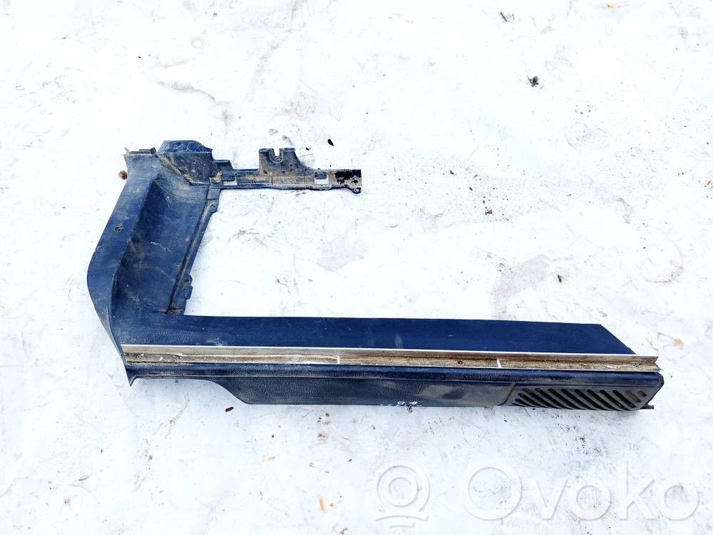 Volkswagen PASSAT B3 Rivestimento montante (D) (fondo) 