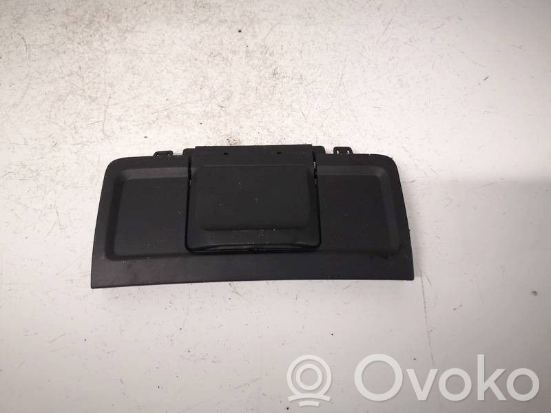 Volkswagen PASSAT B6 Console centrale 