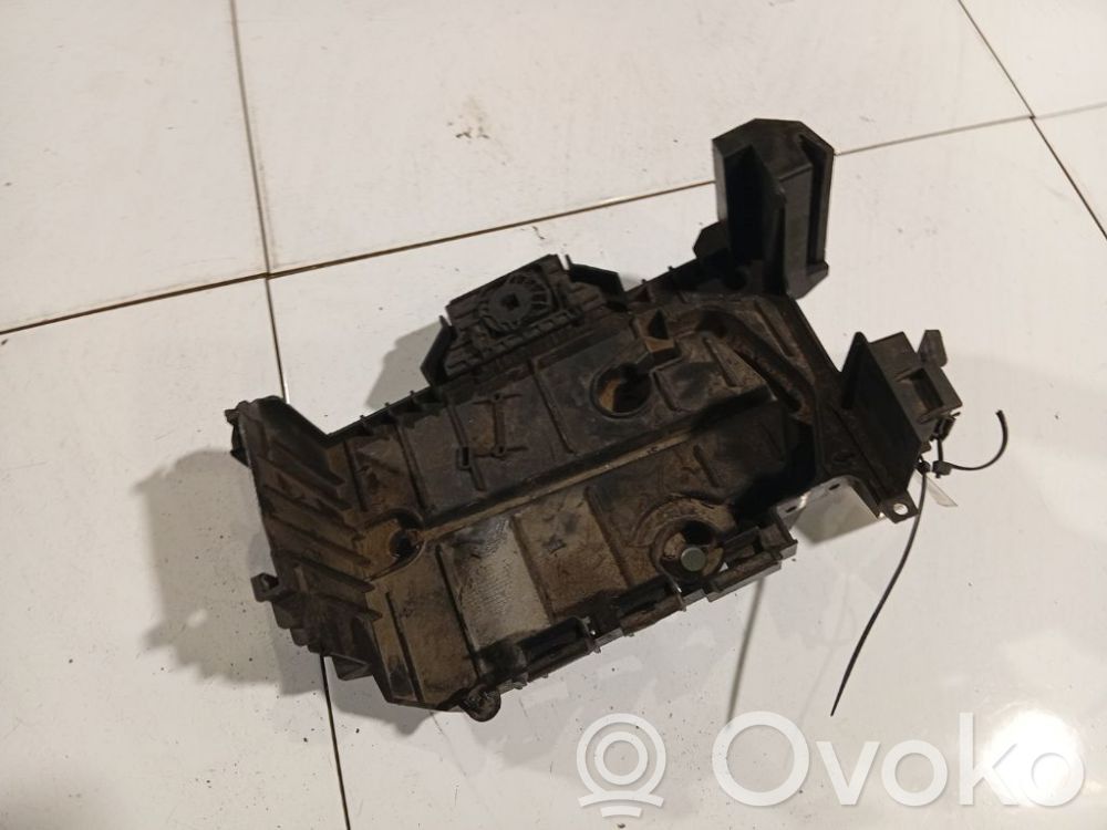 Citroen C5 Podstawa / Obudowa akumulatora 