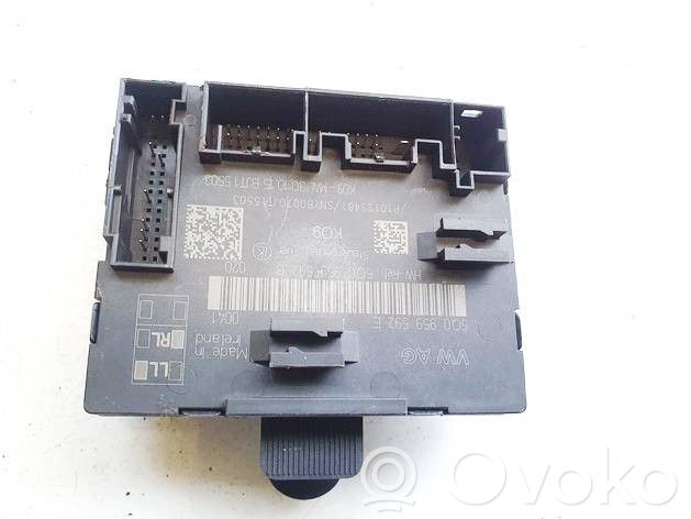 Volkswagen PASSAT B8 Centralina/modulo portiere 