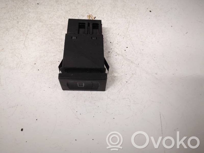 Volkswagen PASSAT B5 Tuulilasinlämmittimen kytkin 