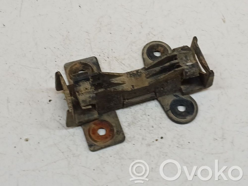 Audi 80 90 B2 Staffa di rinforzo montaggio del paraurti anteriore