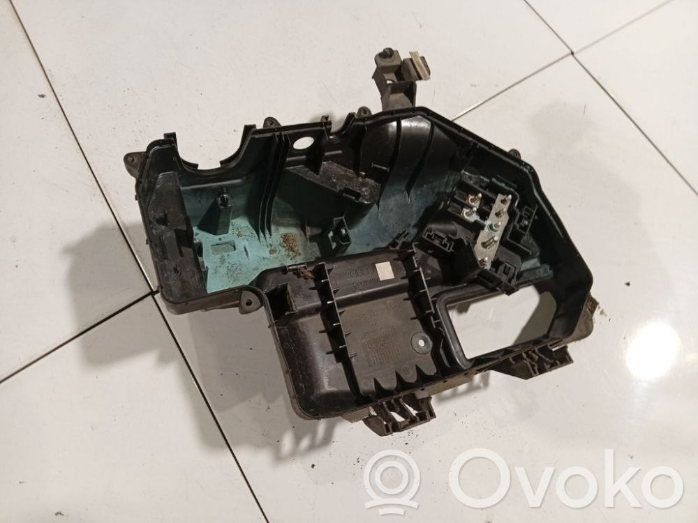 Audi A6 S6 C6 4F Capac cutie siguranțe