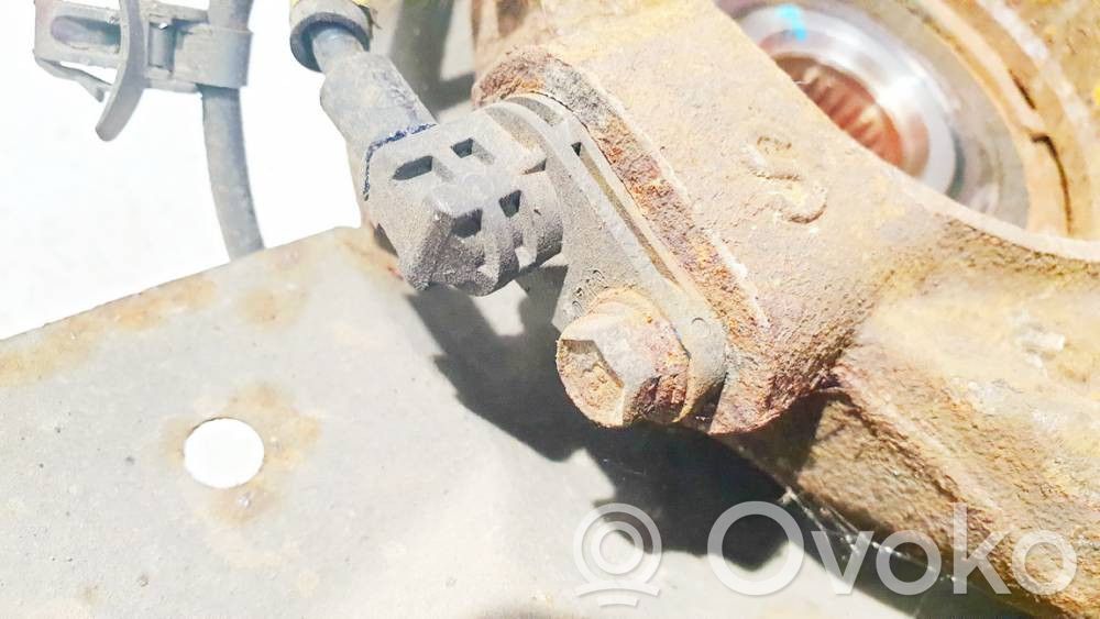 KIA Carens II ABS-jarru pyörän nopeusanturi 