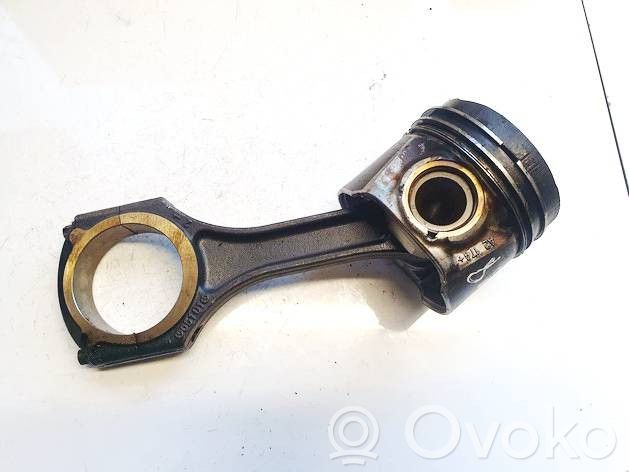 Mercedes-Benz B W246 W242 Pistone con biella 