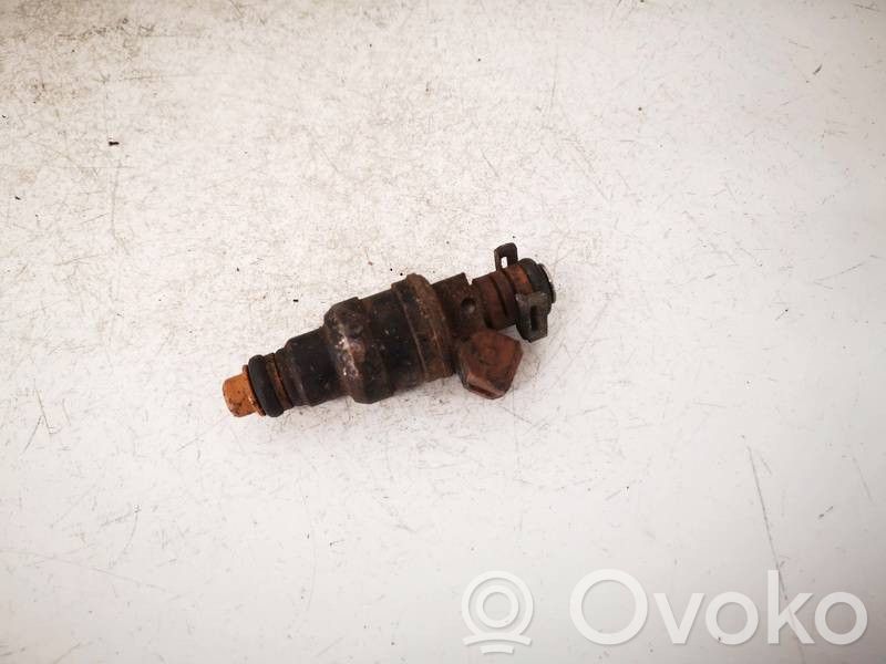 Volkswagen Sharan Wtryskiwacz paliwa 
