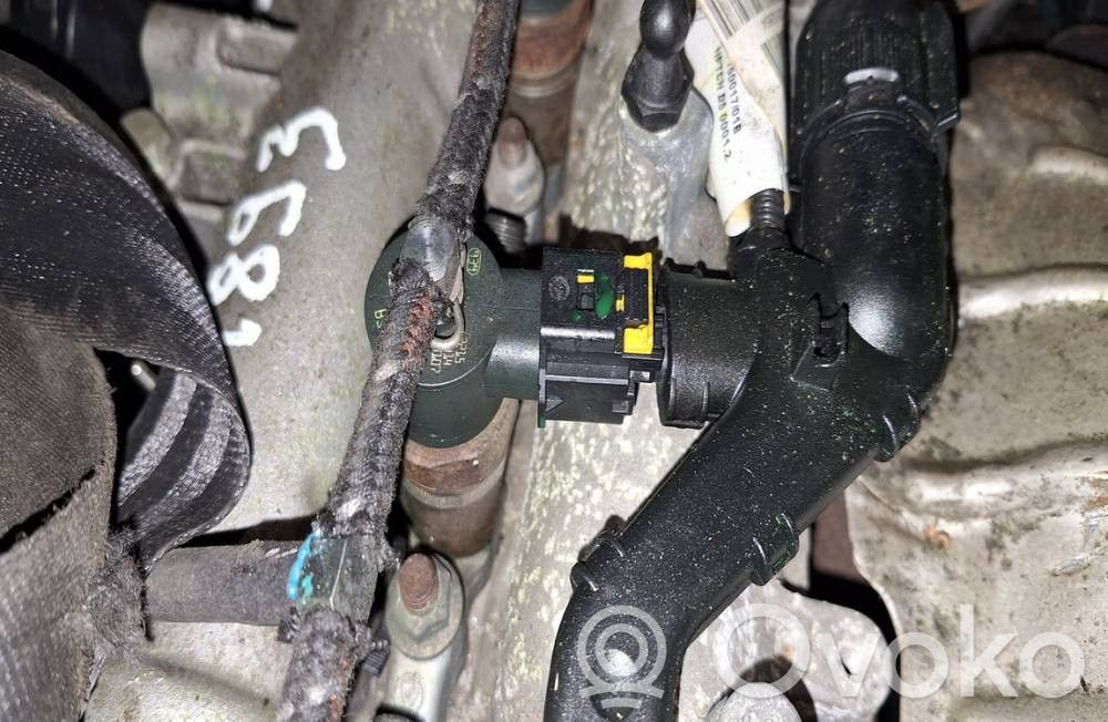 Opel Insignia A Inyector de combustible 
