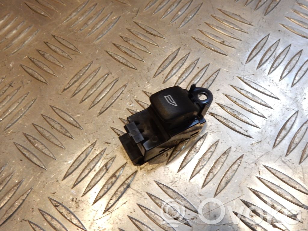 Volvo S80 Quarter vent window switch 