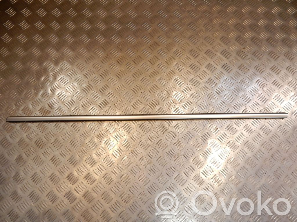 Volvo S60 Listwa drzwi tylnych 