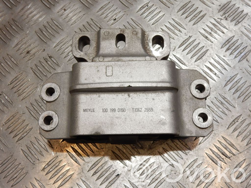 Engine mount bracket   3C0199555P,3C0199555,4878
