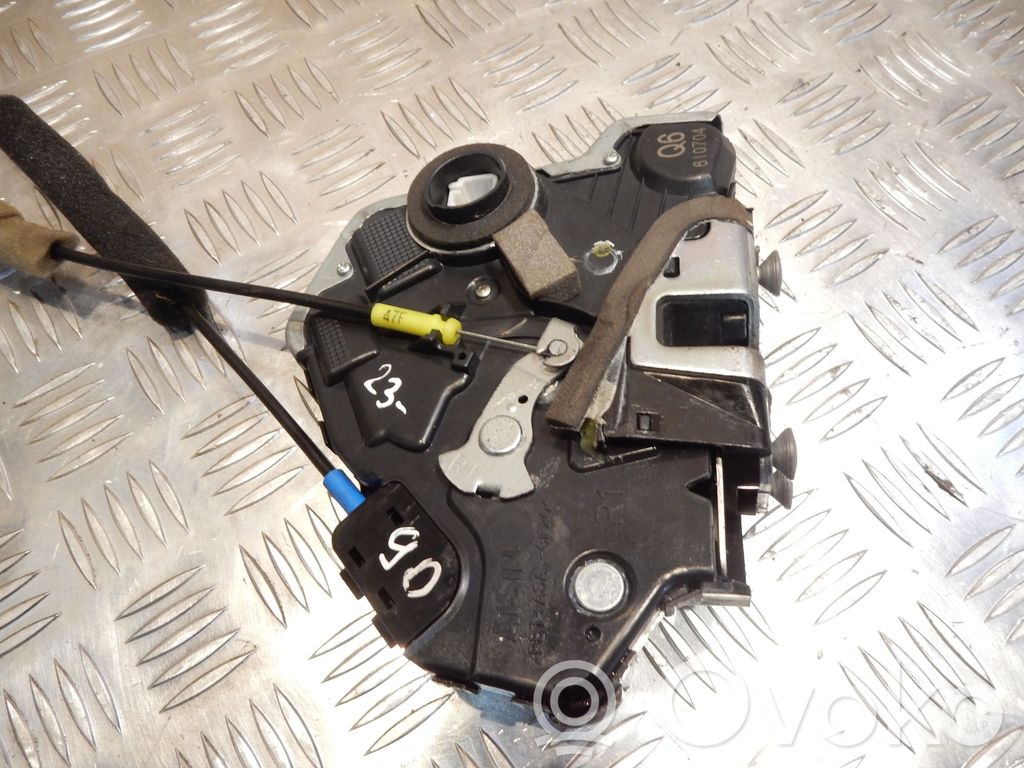 Lexus IS 220D-250-350 Zamek drzwi przednich 