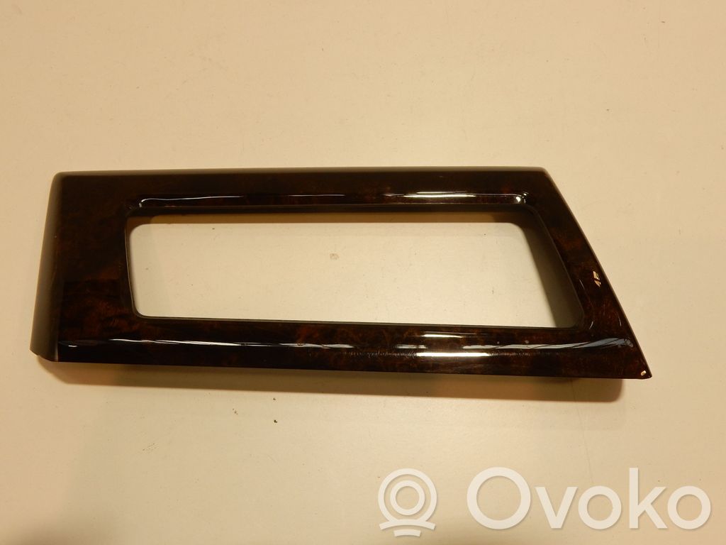 Moldura del panel   7063137,50259
