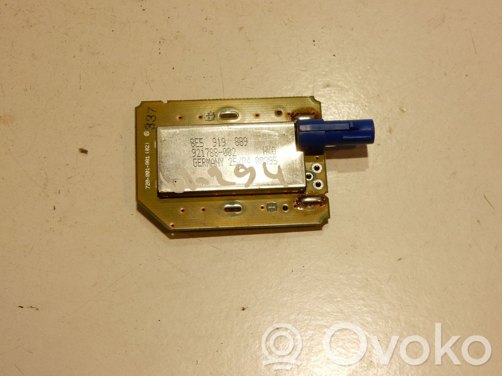Audi A6 S6 C6 4F GPS-pystyantenni 