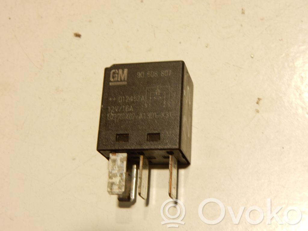 Saab 9-5 Muu rele 