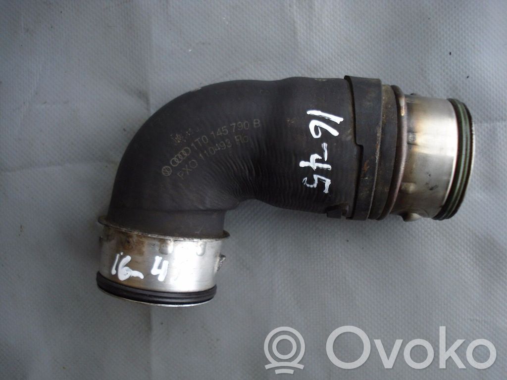 Volkswagen PASSAT B6 Intercooler hose/pipe 