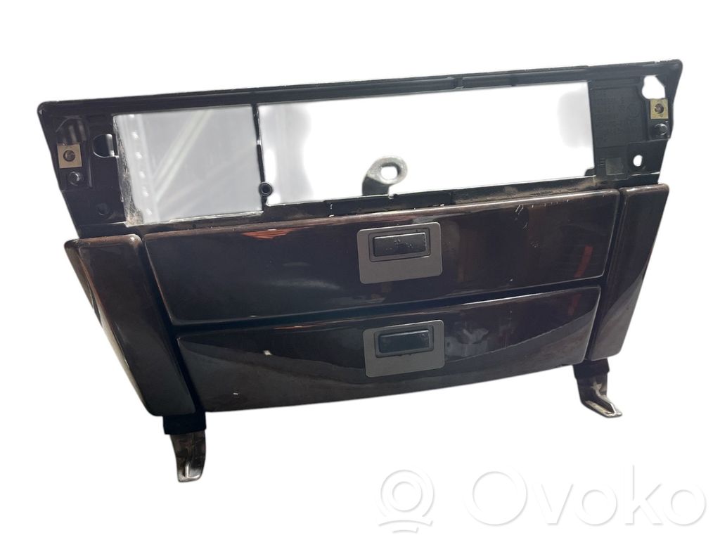 Dashboard storage box/compartment   7032886,12145100,361580700,772378,772379,8261060