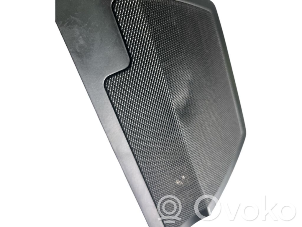 BMW 7 E65 E66 Centrinio garsiakalbio apdaila 