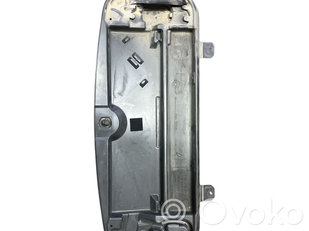 BMW 7 E65 E66 Tool box 