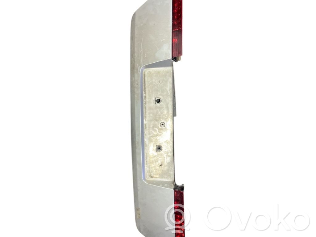 BMW 7 E65 E66 Tailgate trim 