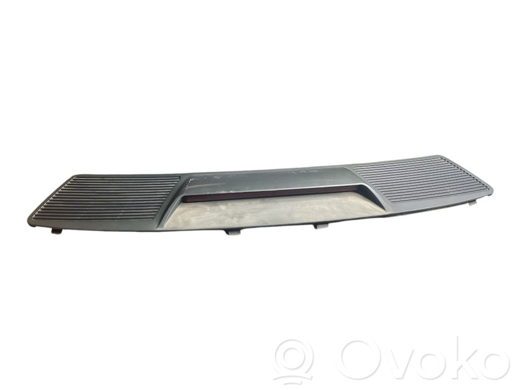 BMW 7 E65 E66 Third/center stoplight 