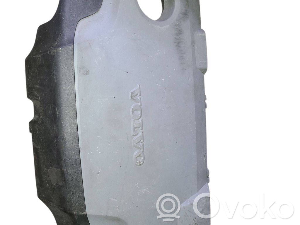 Volvo V70 Engine cover (trim) 