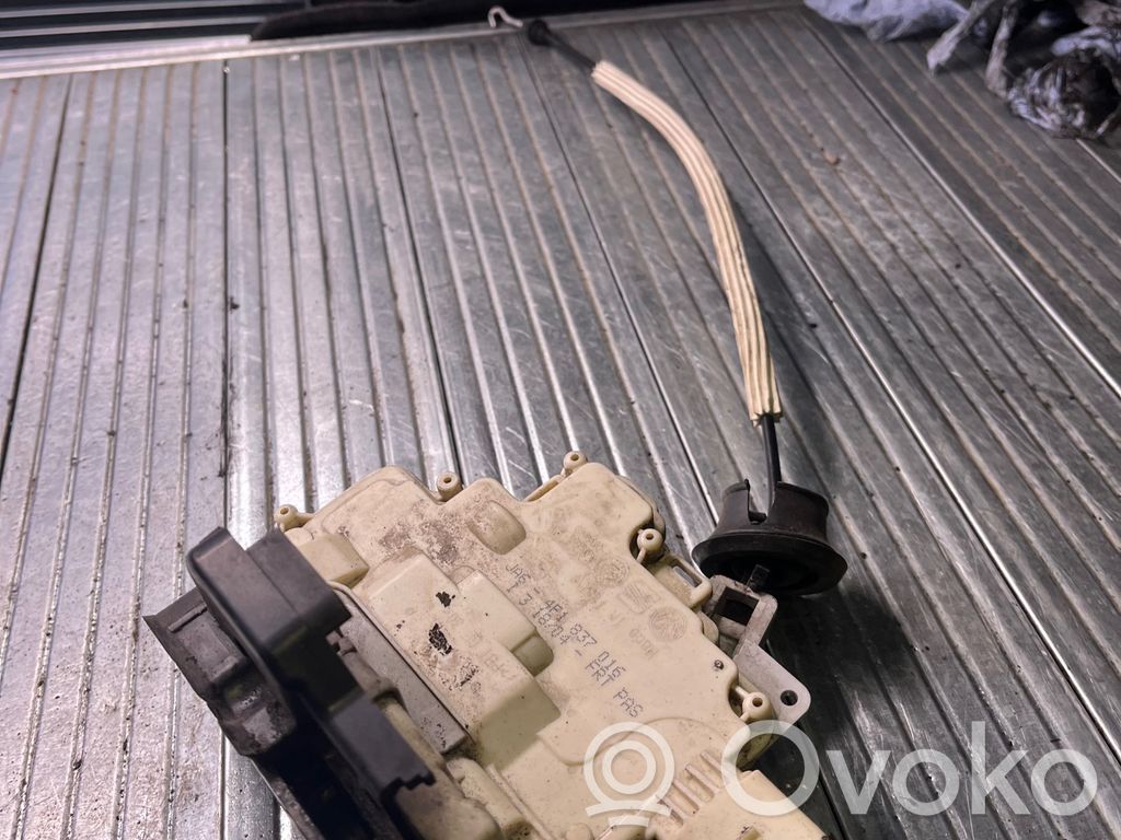 Audi A6 S6 C6 4F Cerradura de puerta delantera 
