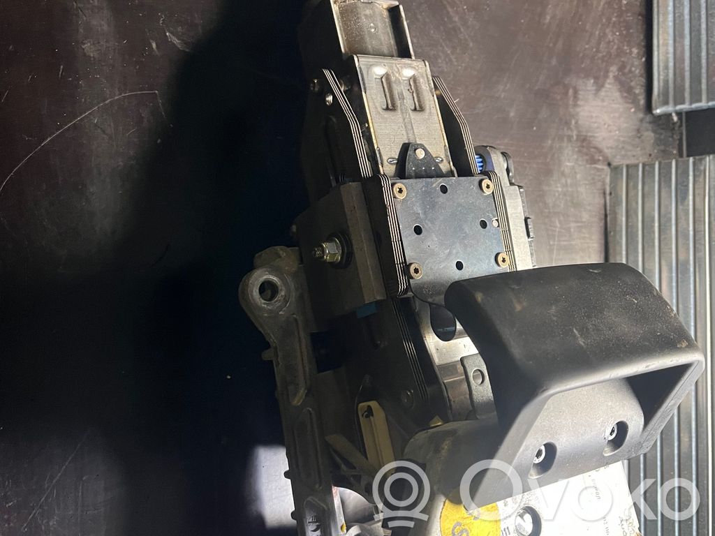 Audi A6 S6 C6 4F Steering wheel axle 