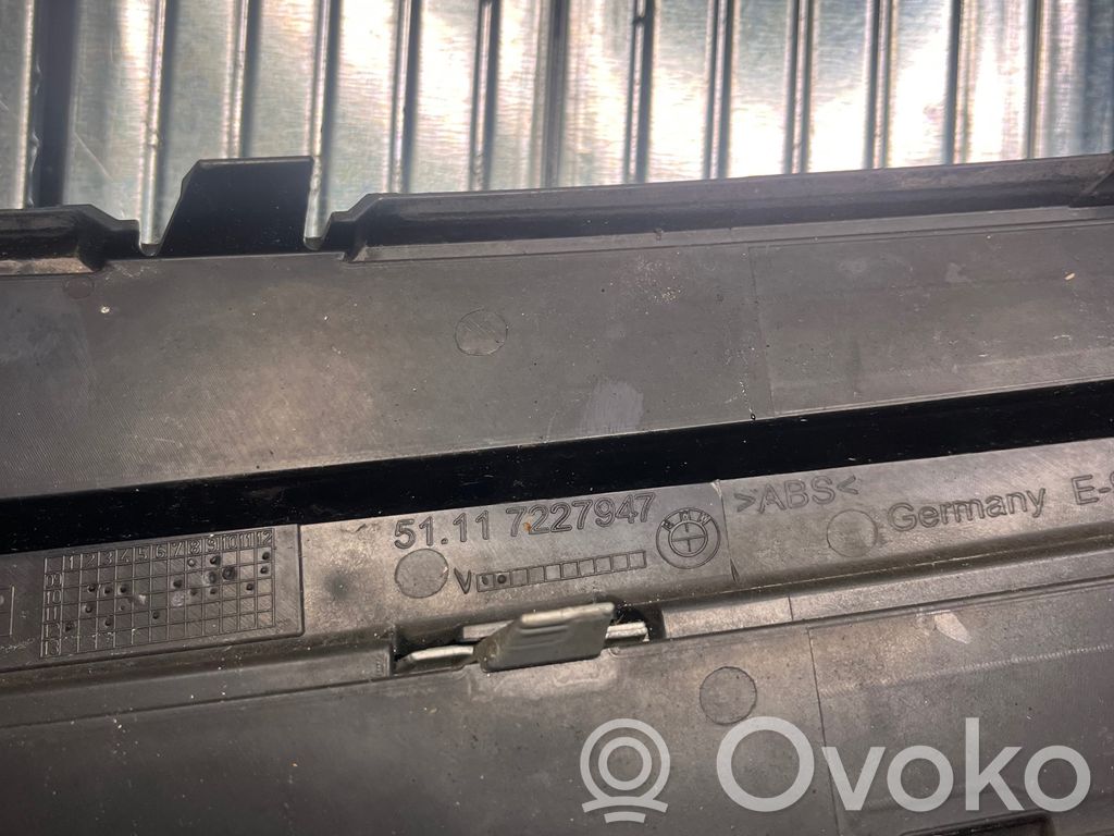 BMW 3 E92 E93 Front bumper lower grill 