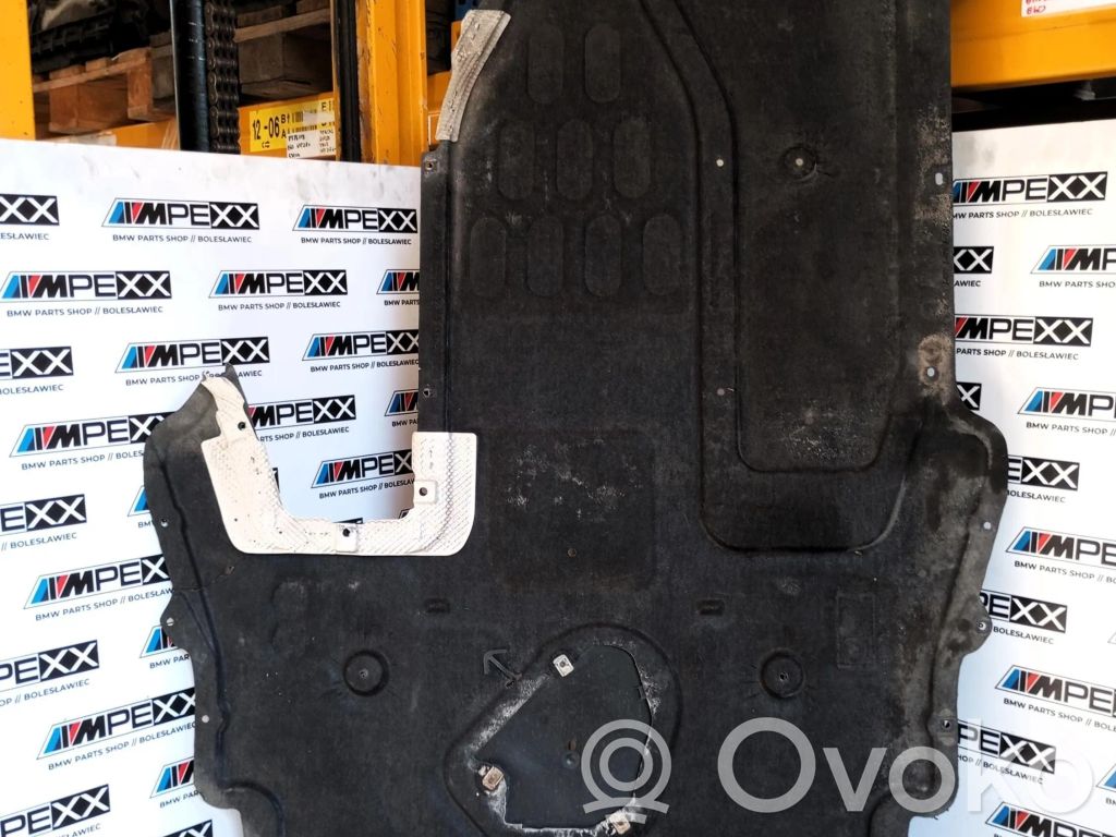 BMW 5 E60 E61 Center/middle under tray cover 
