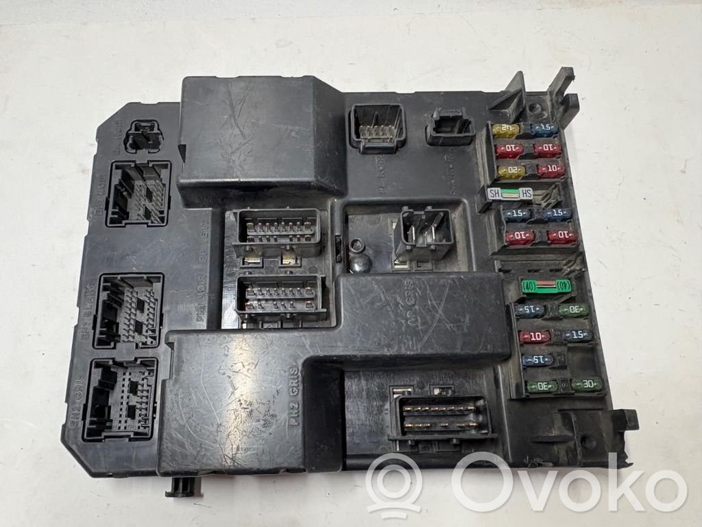 Citroen Berlingo Fuse module 