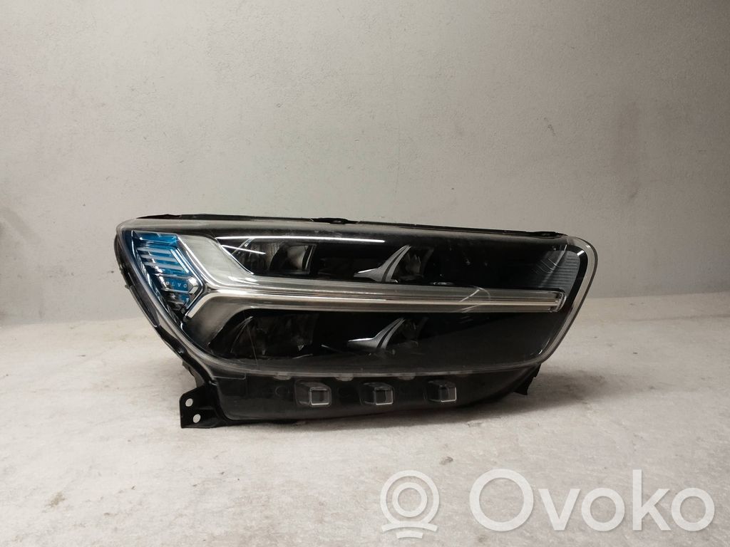 Volvo XC40 Etu-/Ajovalo 