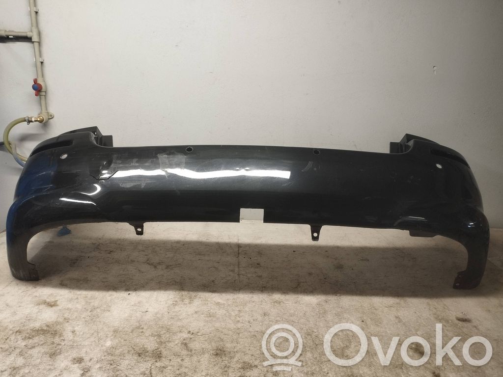Toyota Corolla Verso AR10 Parachoques 