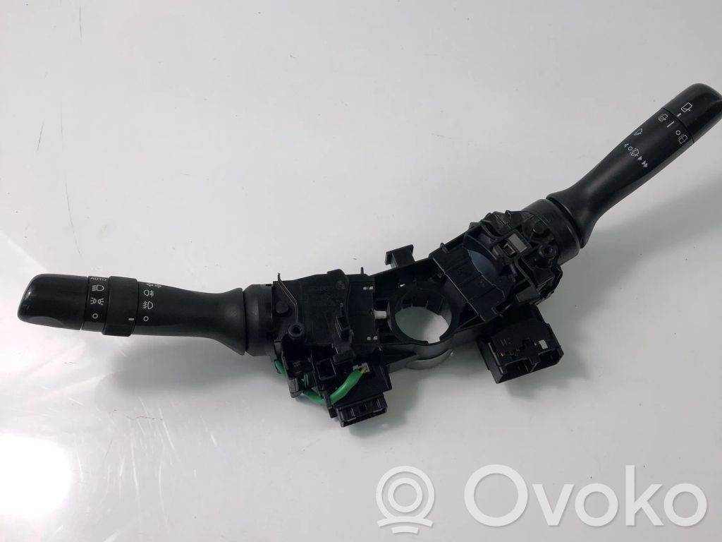 Toyota Aygo AB40 Manetka / Przełącznik kierunkowskazów 