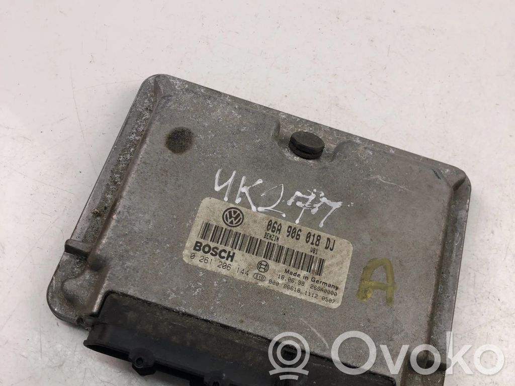 Skoda Octavia Mk1 (1U) Engine control unit/module ECU 