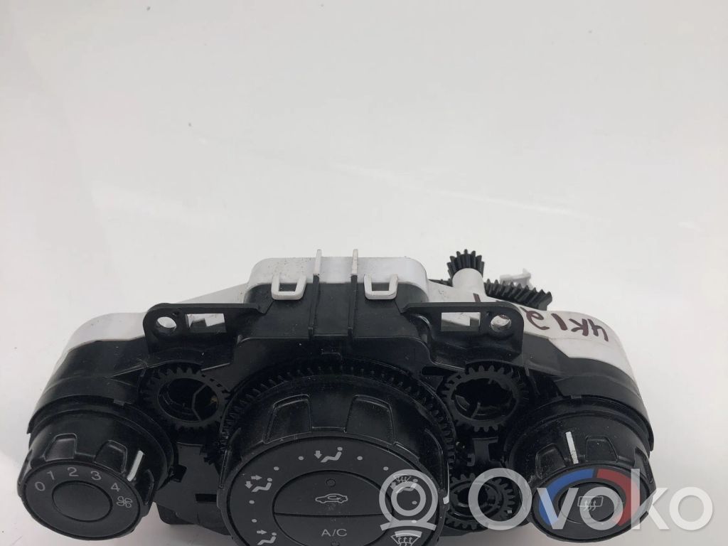 Ford Fiesta Interior fan control switch 