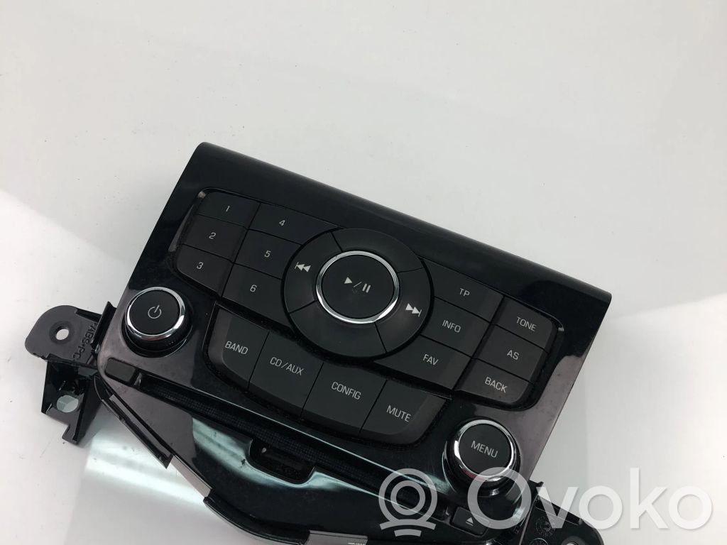 Chevrolet Cruze A set of switches 