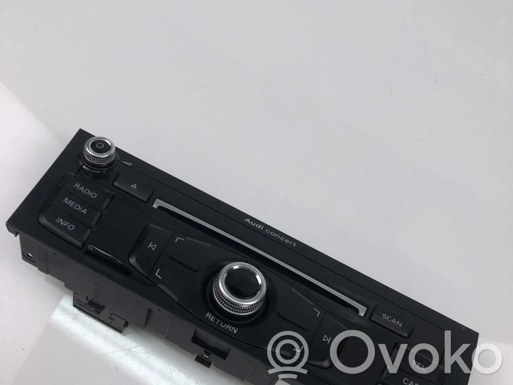 Audi A4 S4 B8 8K Panel / Radioodtwarzacz CD/DVD/GPS 