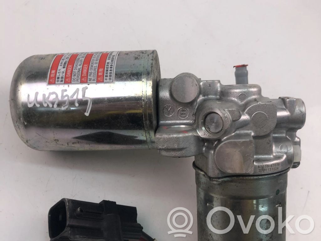 Toyota C-HR I ABS Pump 